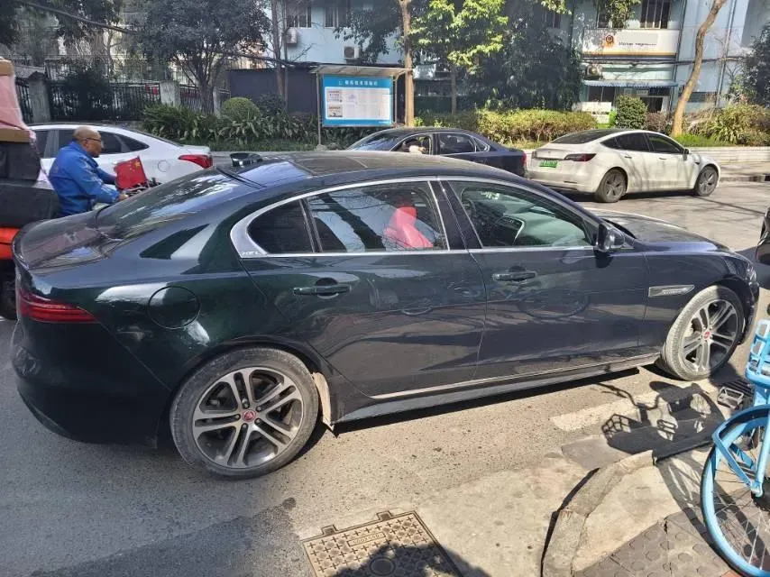 2021 Jaguar XEL 2.0T 250HP L4 8AT,autocango,china used car exporter,china ev exporter,chinese used car exporter,chinese used ev exporter