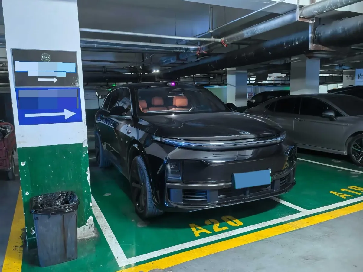 2024 Li L8 Range Extended 154HP REEV 42.8KWH,autocango,china used car exporter,china ev exporter,chinese used car exporter,chinese used ev exporter