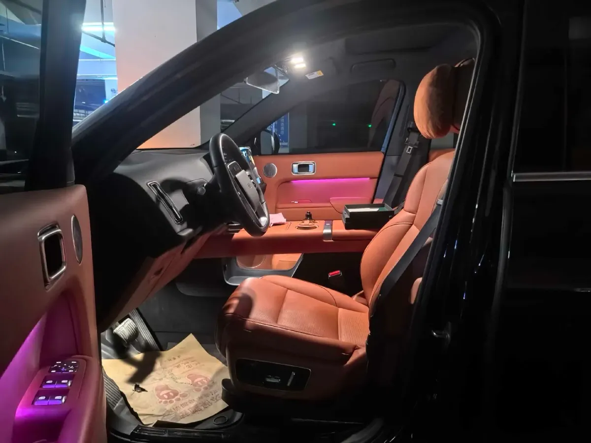 2024 Li L8 Range Extended 154HP REEV 42.8KWH,autocango,china used car exporter,china ev exporter,chinese used car exporter,chinese used ev exporter