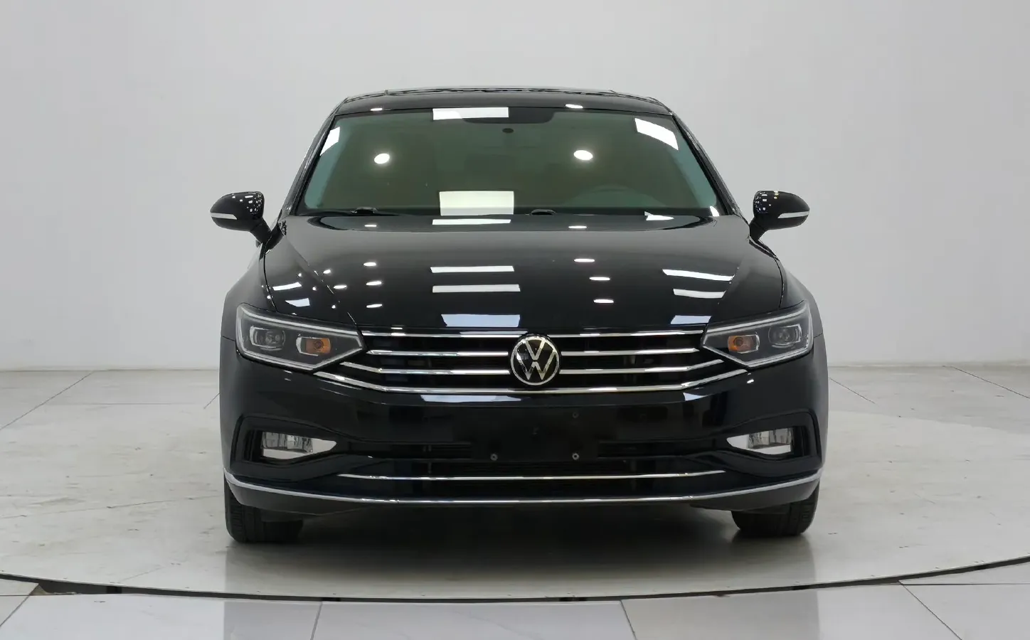 2020 Volkswagen Magotan 1.4T 150HP L4 7DCT,autocango,china used car exporter,china ev exporter,chinese used car exporter,chinese used ev exporter