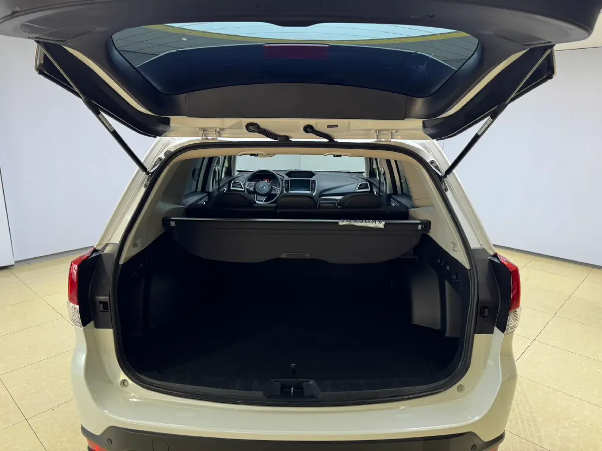 2022 Subaru Forester 2.0L 154HP H4 CVT,autocango,china used car exporter,china ev exporter,chinese used car exporter,chinese used ev exporter