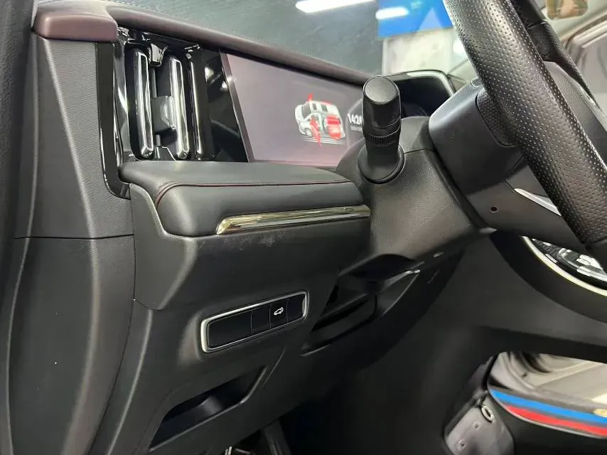 2023 GAC Trumpchi M8 2.0T 252HP L4 8AT,autocango,china used car exporter,china ev exporter,chinese used car exporter,chinese used ev exporter