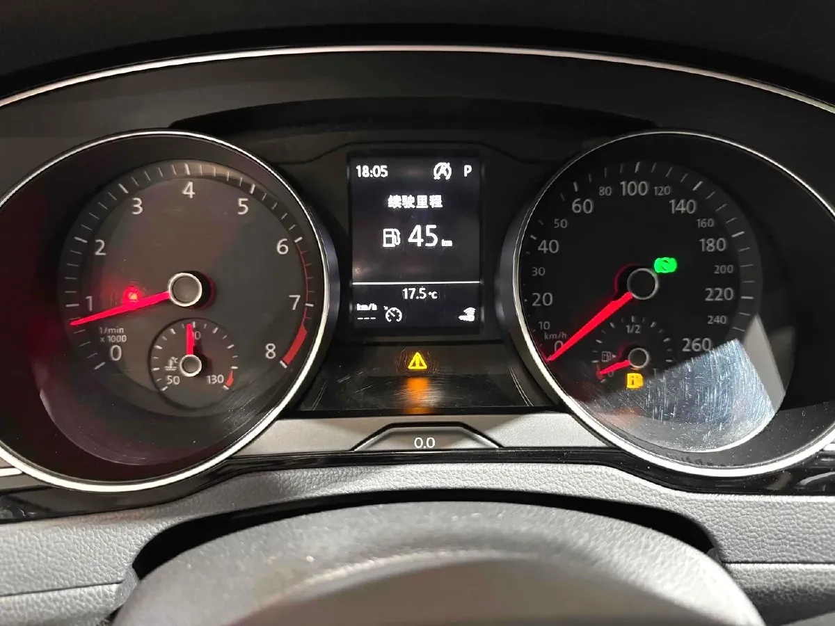 2023 Volkswagen Magotan 2.0T 186HP L4 7DCT,autocango,china used car exporter,china ev exporter,chinese used car exporter,chinese used ev exporter