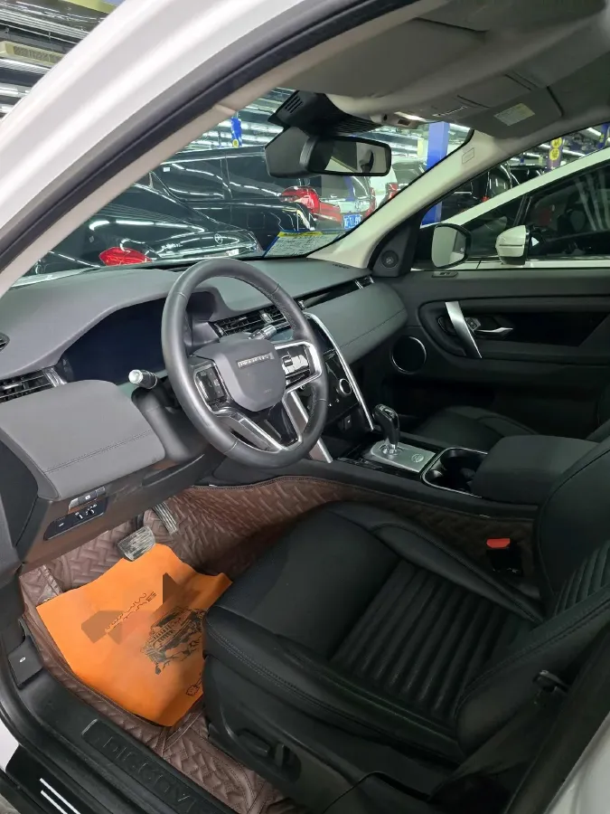 2021 Land Rover Discovery Sport 2.0T 200HP L4 9AT,autocango,china used car exporter,china ev exporter,chinese used car exporter,chinese used ev exporter
