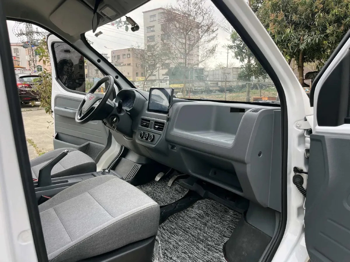 2024 WuLing YangGuang BEV 41.9KWH,autocango,china used car exporter,china ev exporter,chinese used car exporter,chinese used ev exporter