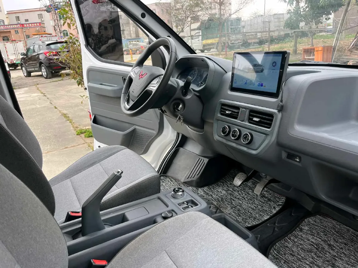 2024 WuLing YangGuang BEV 41.9KWH,autocango,china used car exporter,china ev exporter,chinese used car exporter,chinese used ev exporter