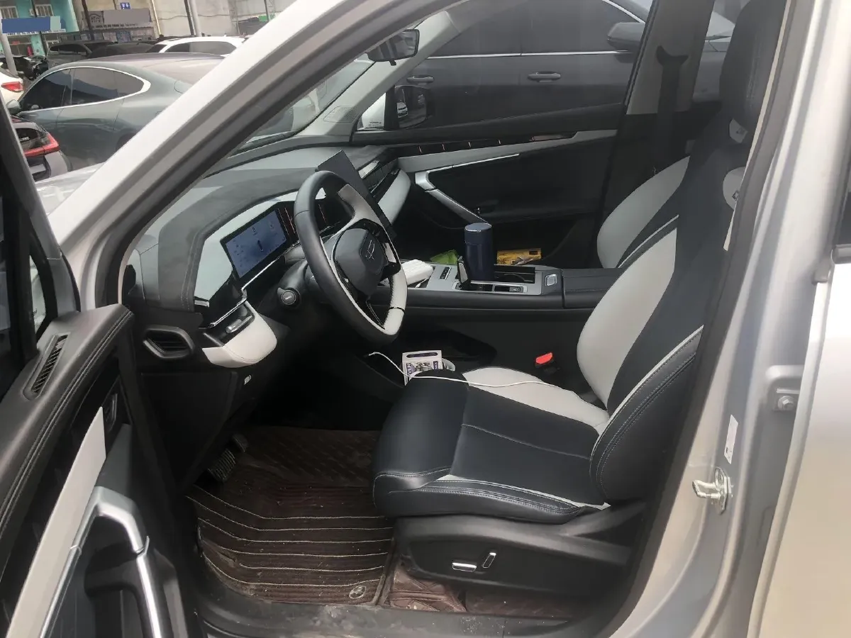 2024 Geely StarRay 1.5T 181HP L4 7DCT,autocango,china used car exporter,china ev exporter,chinese used car exporter,chinese used ev exporter