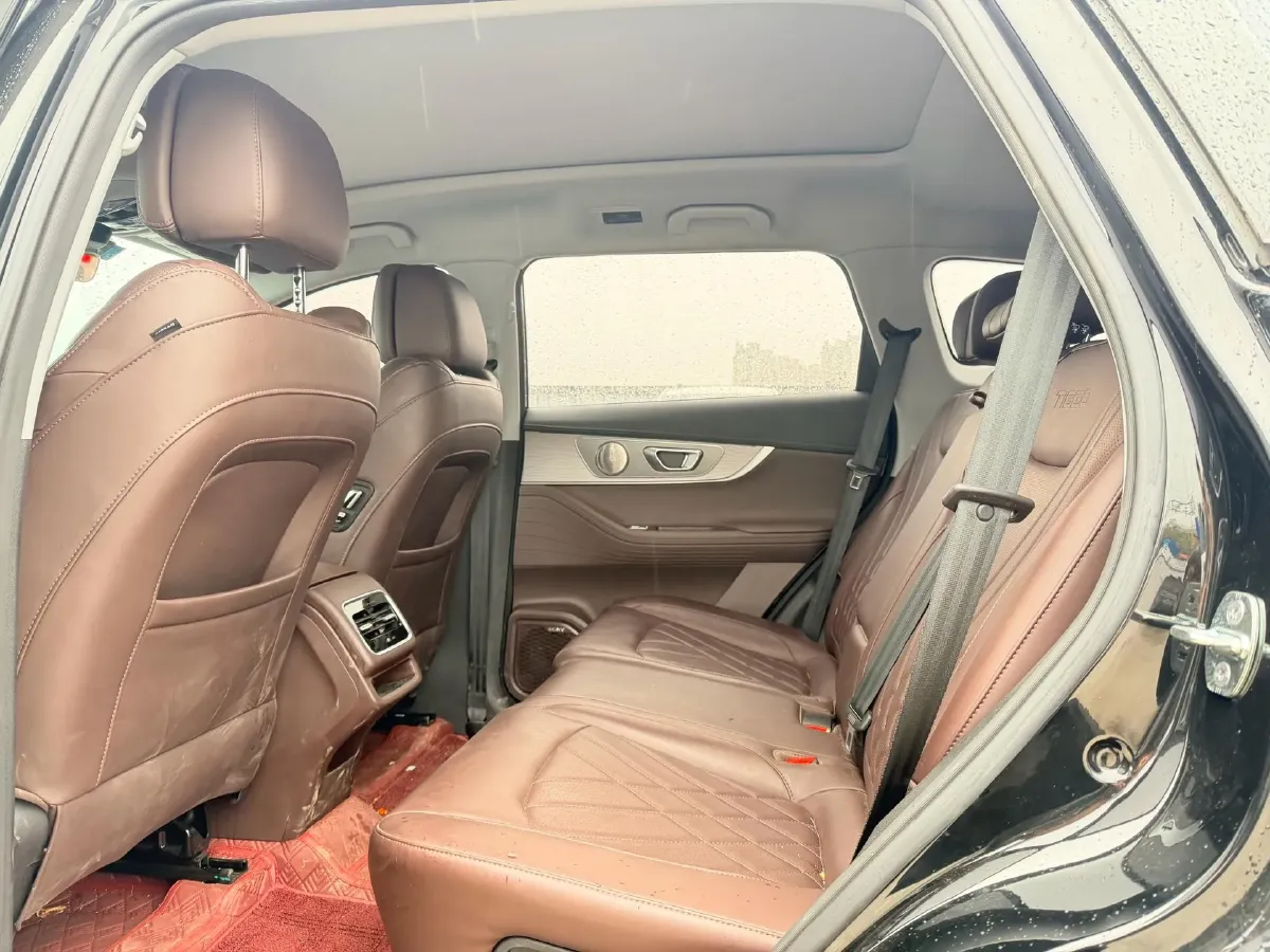 2024 Chery Tiggo 8 PRO 2.0T 254HP L4 8AT,autocango,china used car exporter,china ev exporter,chinese used car exporter,chinese used ev exporter