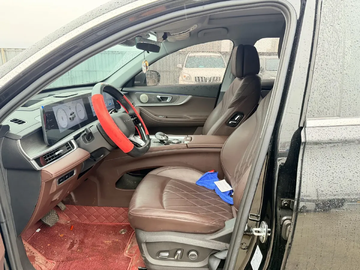 2024 Chery Tiggo 8 PRO 2.0T 254HP L4 8AT,autocango,china used car exporter,china ev exporter,chinese used car exporter,chinese used ev exporter