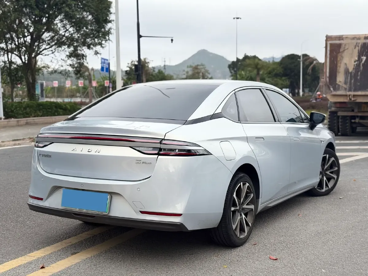 2022 LYNK&CO 02 2.0T 190HP L4 7DCT,autocango,china used car exporter,china ev exporter,chinese used car exporter,chinese used ev exporter