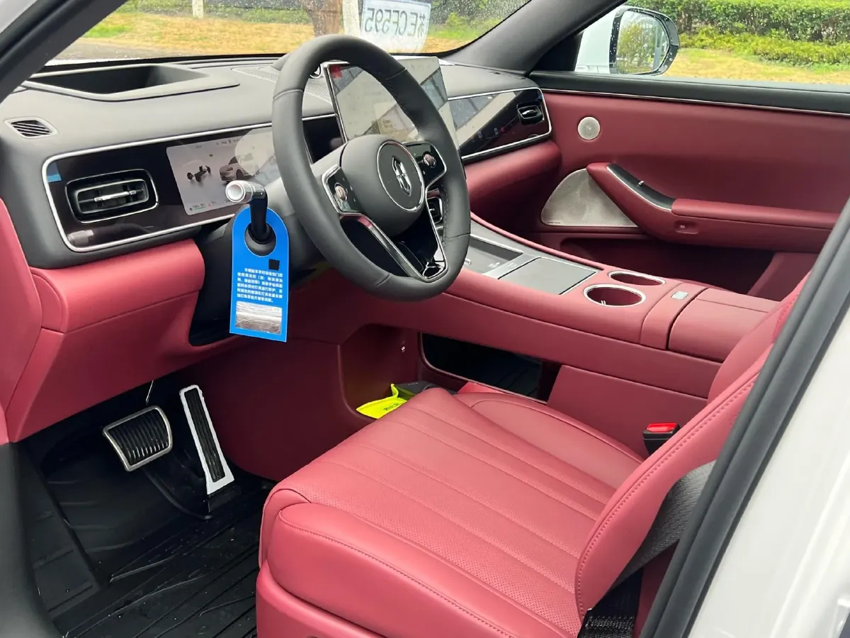 2026 AITO AITO M7 REEV 160HP REEV,autocango,china used car exporter,china ev exporter,chinese used car exporter,chinese used ev exporter