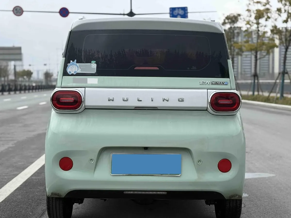 2024 WuLing HongGuang MINI EV BEV 17.3KWH,autocango,china used car exporter,china ev exporter,chinese used car exporter,chinese used ev exporter