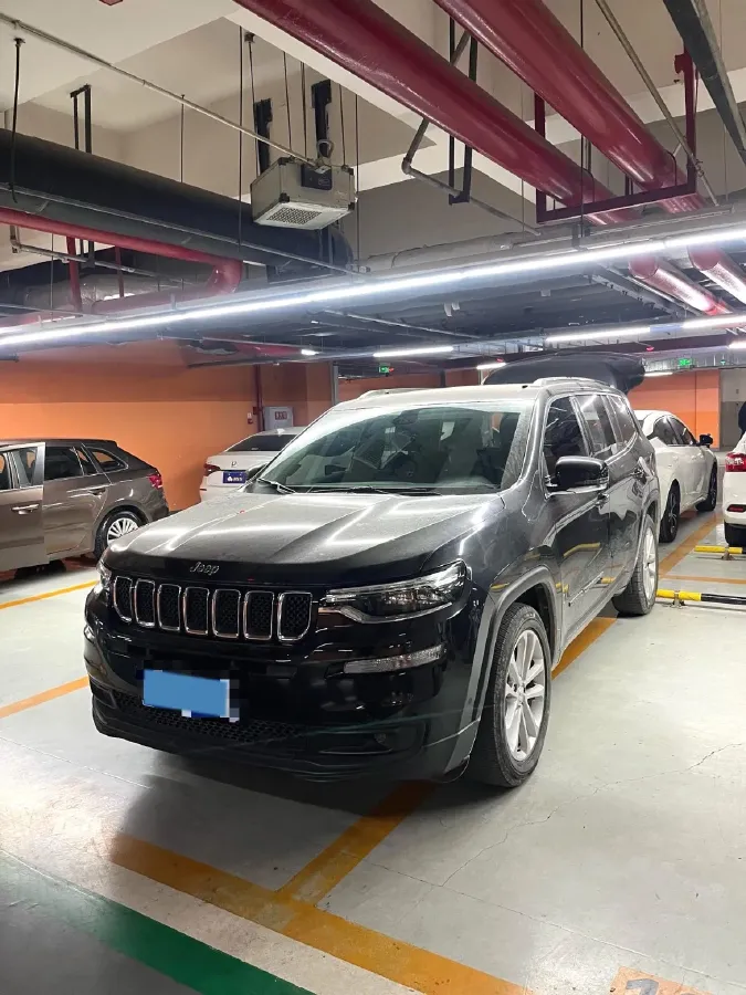 2020 Jeep Grand Commander 2.0T 234HP L4 9AT,autocango,china used car exporter,china ev exporter,chinese used car exporter,chinese used ev exporter