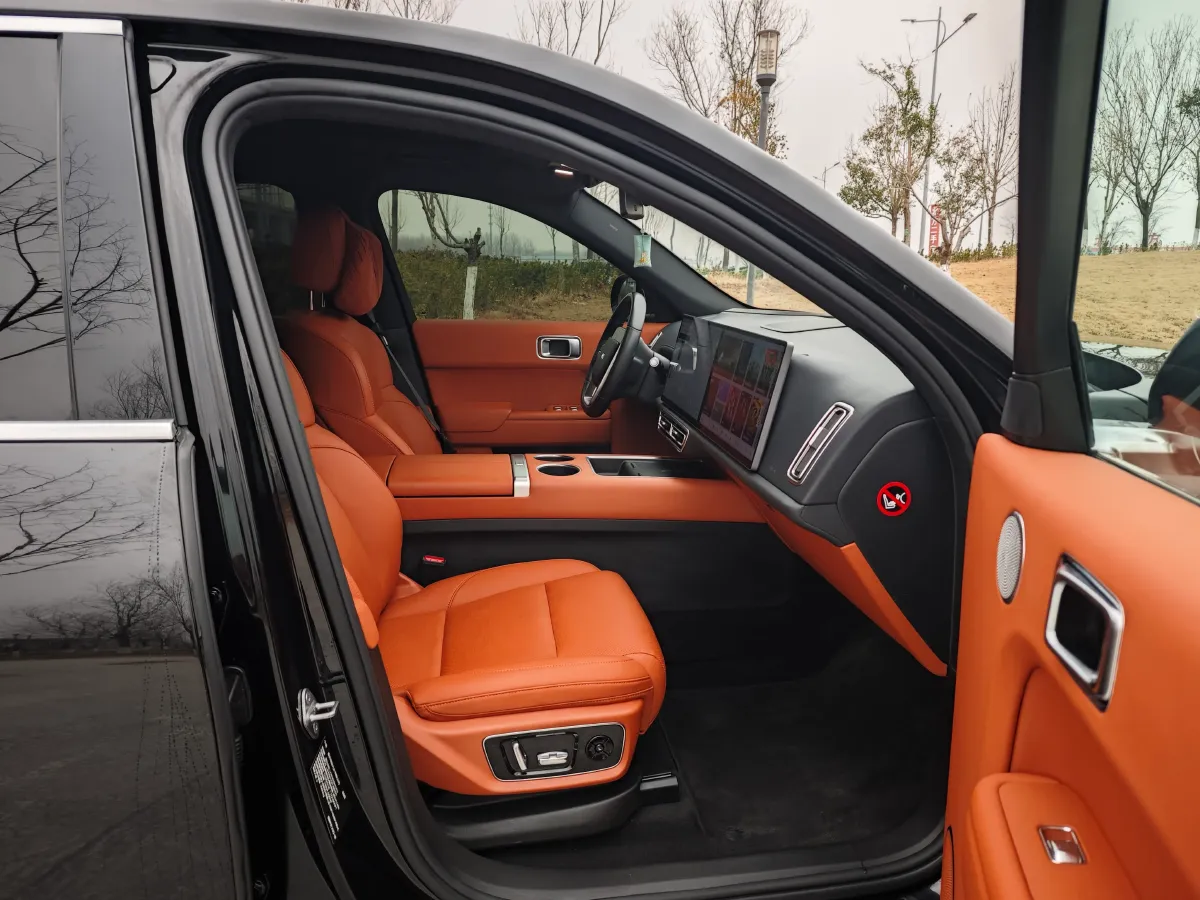 2023 Hyundai Palisade 3.5L 272HP V6 8AT,autocango,china used car exporter,china ev exporter,chinese used car exporter,chinese used ev exporter