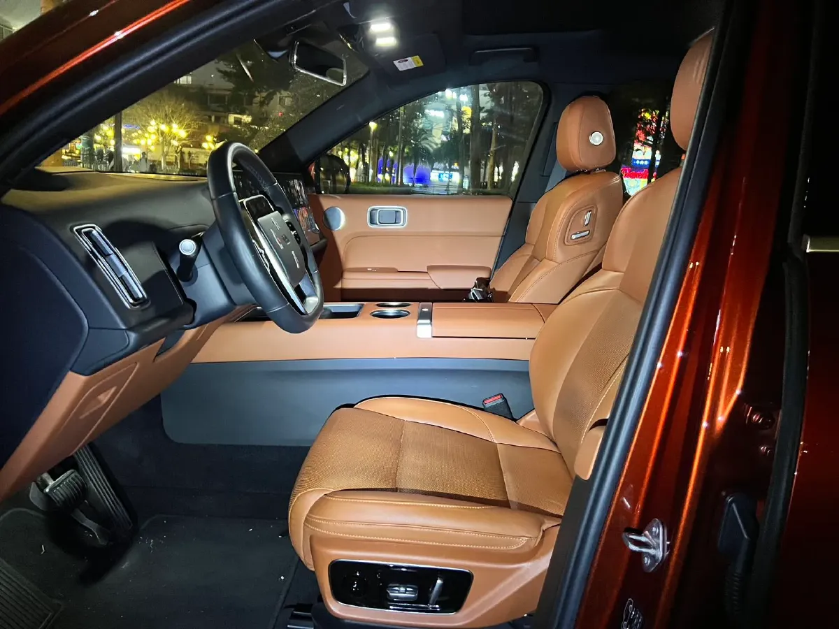 2023 Hyundai Palisade 3.5L 272HP V6 8AT,autocango,china used car exporter,china ev exporter,chinese used car exporter,chinese used ev exporter