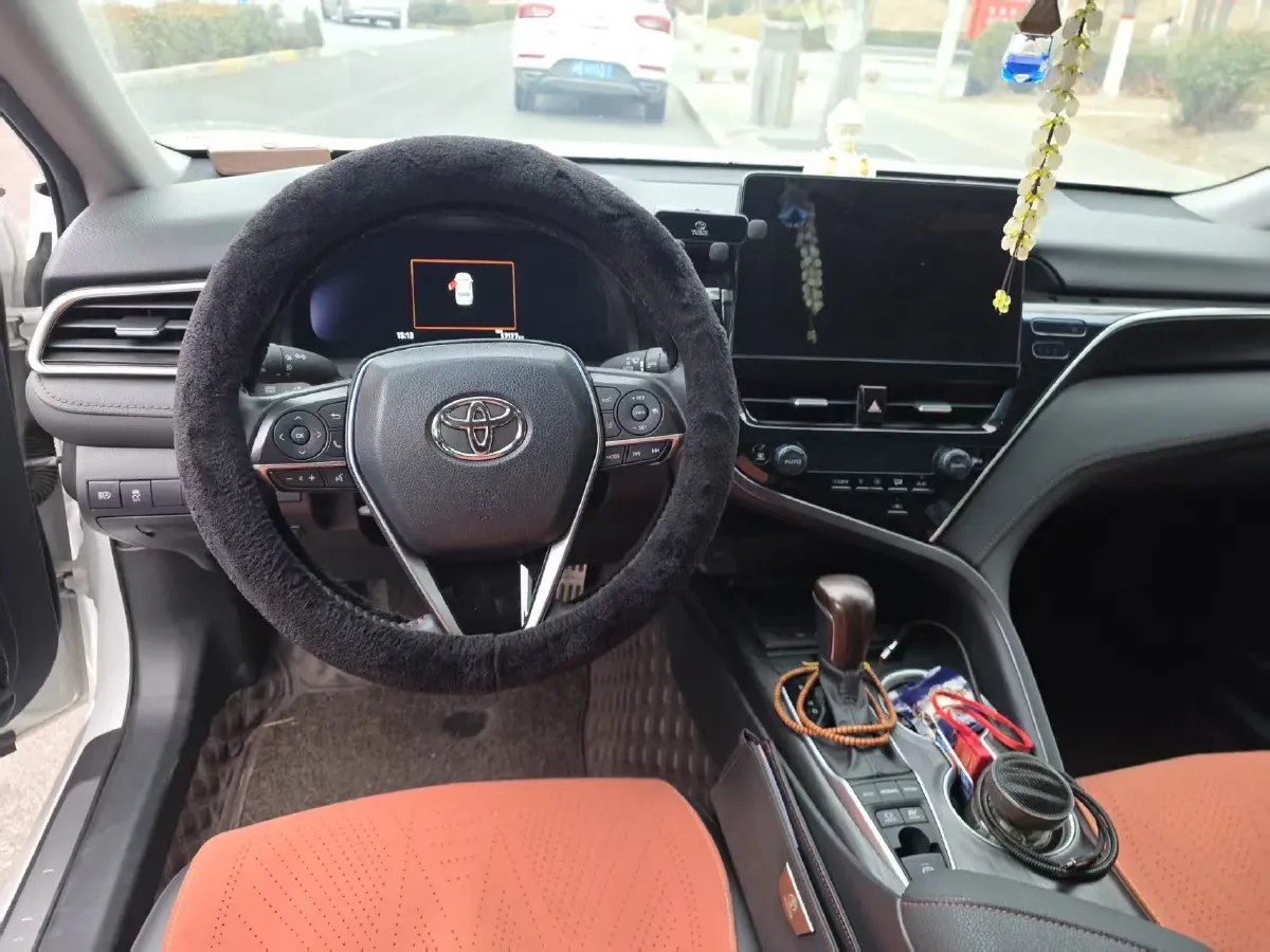 2023 Toyota Camry 2.5L 178HP L4 E-CVT Hybrid,autocango,china used car exporter,china ev exporter,chinese used car exporter,chinese used ev exporter