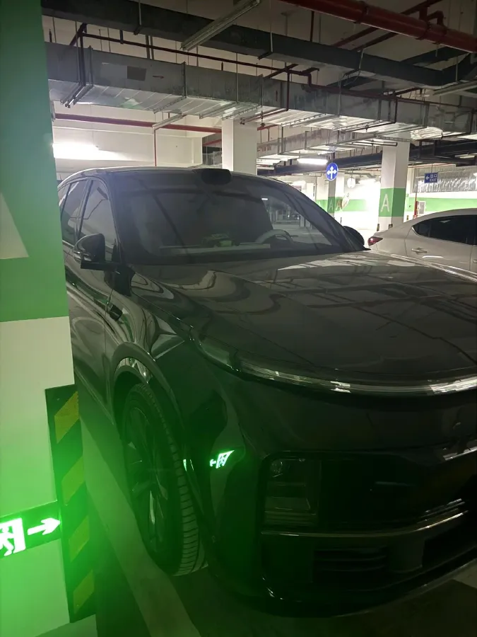 2024 Toyota Granvia 2.5L 189HP L4 E-CVT Hybrid,autocango,china used car exporter,china ev exporter,chinese used car exporter,chinese used ev exporter