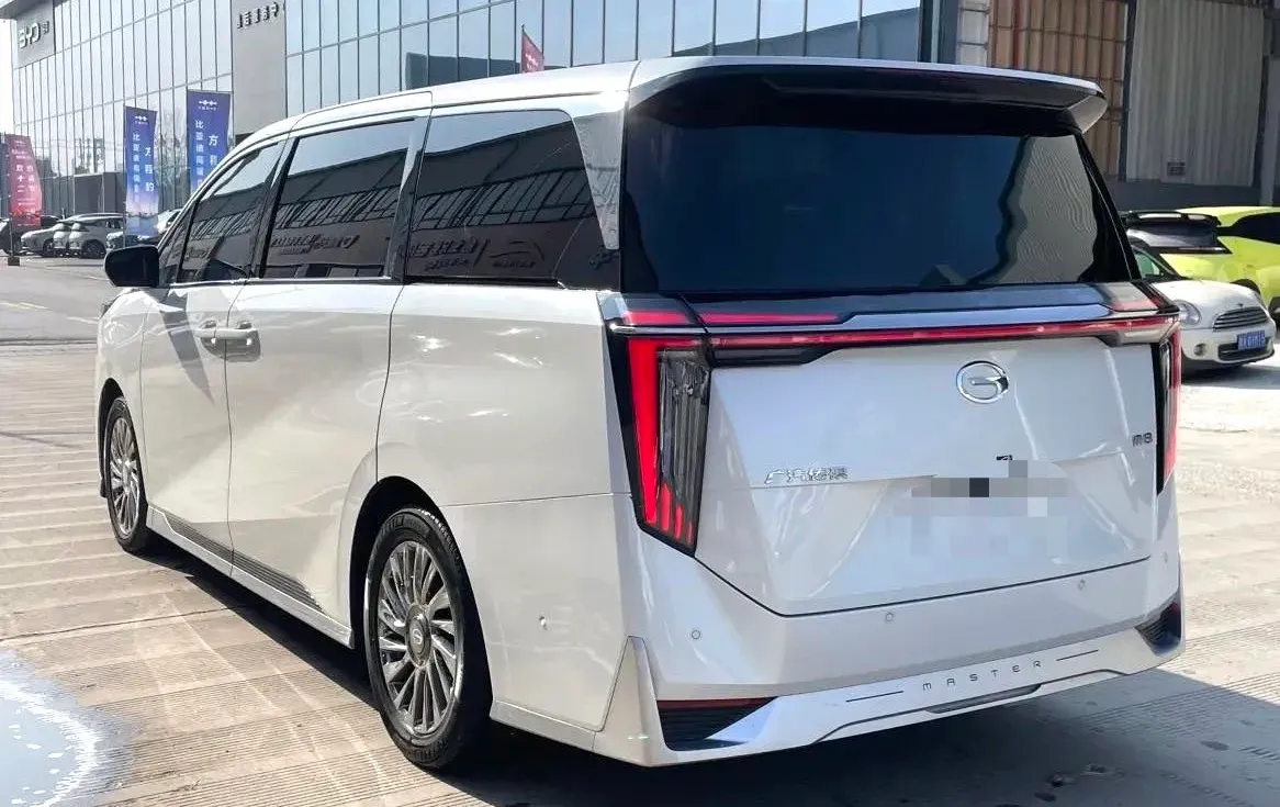 2024 GAC Trumpchi M8 2.0T 252HP L4 8AT,autocango,china used car exporter,china ev exporter,chinese used car exporter,chinese used ev exporter