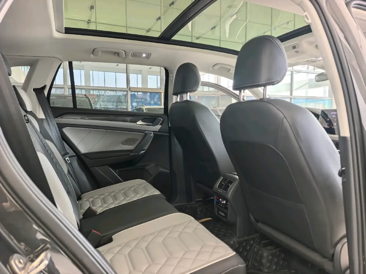 2023 Volkswagen Tayron 1.4T 150HP L4 7DCT,autocango,china used car exporter,china ev exporter,chinese used car exporter,chinese used ev exporter