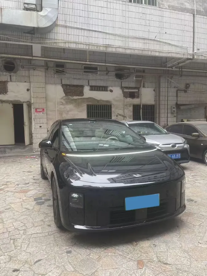 2025 Li i6 BEV,autocango,china used car exporter,china ev exporter,chinese used car exporter,chinese used ev exporter