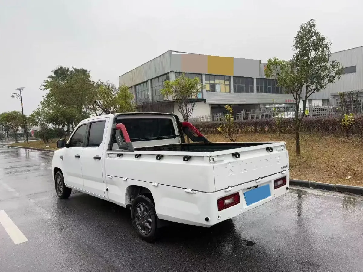 2021 WuLing ZhentTu 1.5L 99HP L4 5MT,autocango,china used car exporter,china ev exporter,chinese used car exporter,chinese used ev exporter