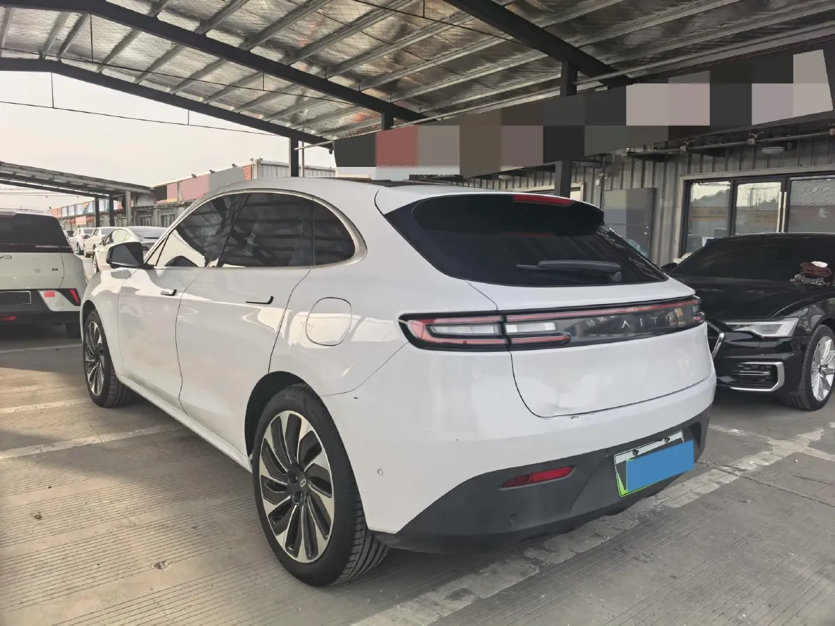 2022 Isuzu Mu-X 2.0T 220HP L4 8AT,autocango,china used car exporter,china ev exporter,chinese used car exporter,chinese used ev exporter