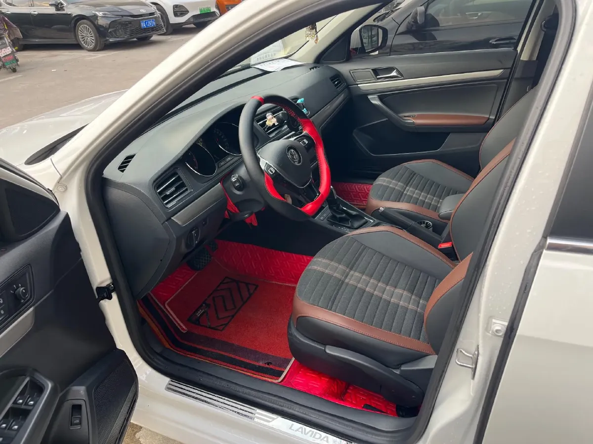 2019 Citroen C4L 1.2T 136HP L3 6AT,autocango,china used car exporter,china ev exporter,chinese used car exporter,chinese used ev exporter