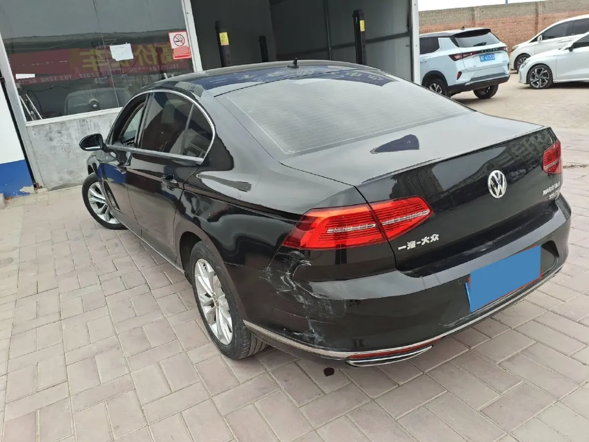 2019 Volkswagen Magotan 2.0T 186HP L4 7DCT,autocango,china used car exporter,china ev exporter,chinese used car exporter,chinese used ev exporter