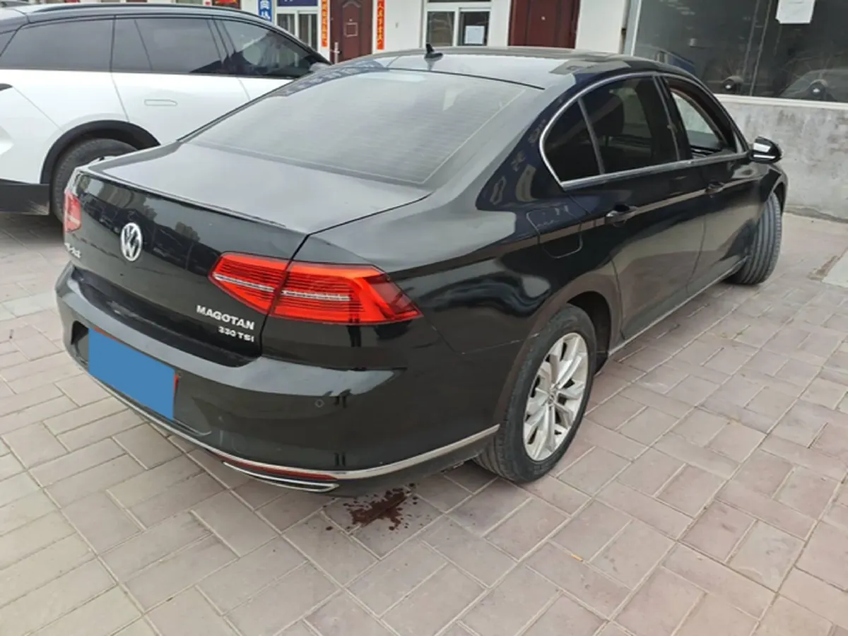 2019 Volkswagen Magotan 2.0T 186HP L4 7DCT,autocango,china used car exporter,china ev exporter,chinese used car exporter,chinese used ev exporter