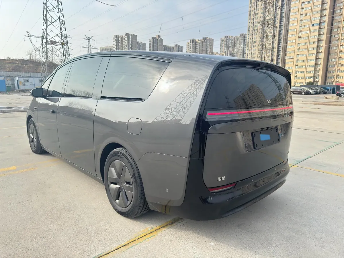 2025 Li MEGA BEV,autocango,china used car exporter,china ev exporter,chinese used car exporter,chinese used ev exporter