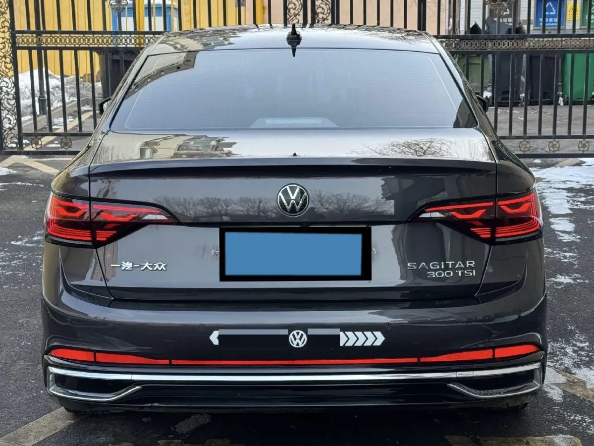 2023 Volkswagen Sagitar 1.5T 160HP L4 7DCT,autocango,china used car exporter,china ev exporter,chinese used car exporter,chinese used ev exporter