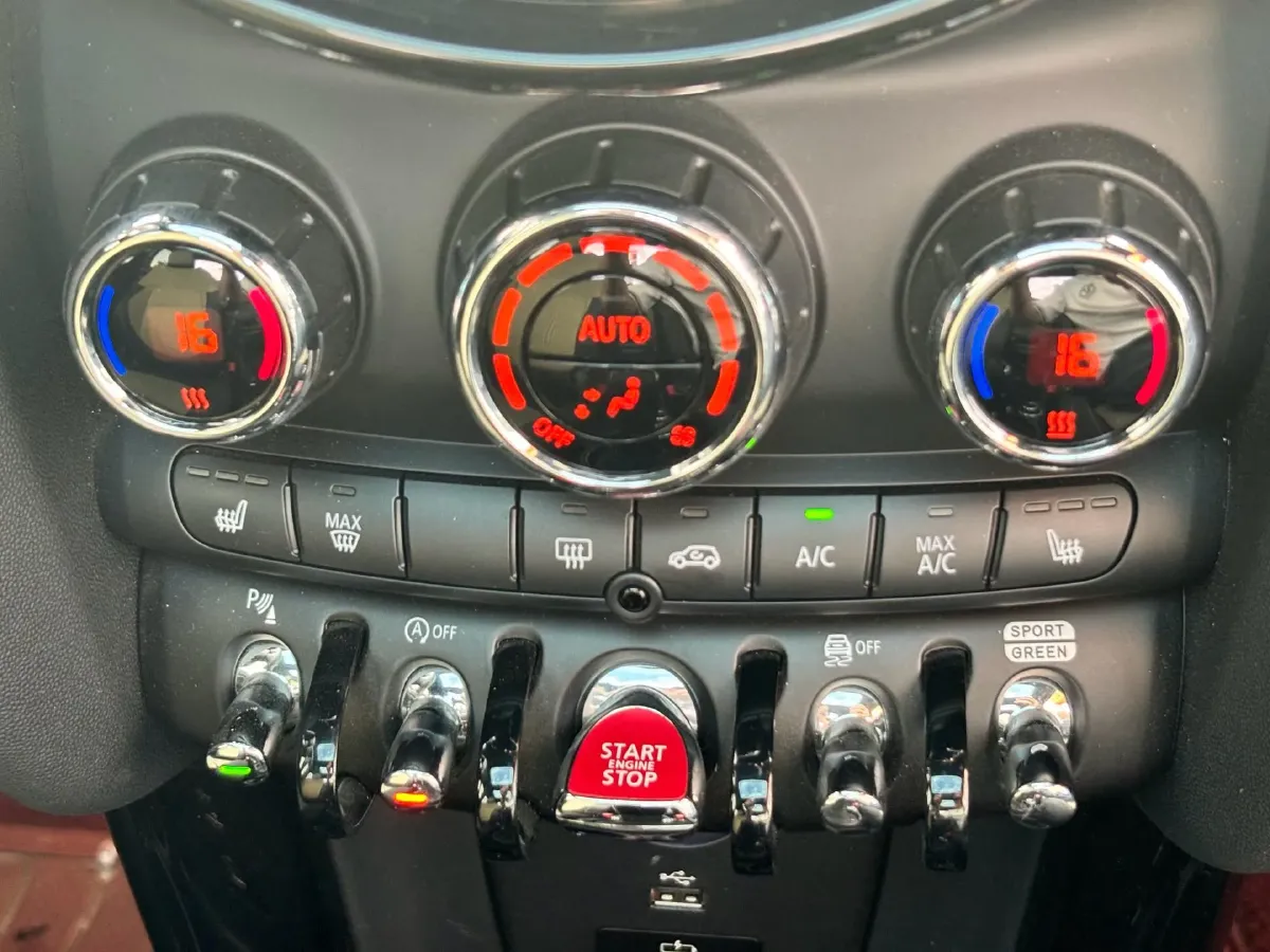 2022 MINI COUNTRYMAN 2.0T 192HP L4 7DCT,autocango,china used car exporter,china ev exporter,chinese used car exporter,chinese used ev exporter