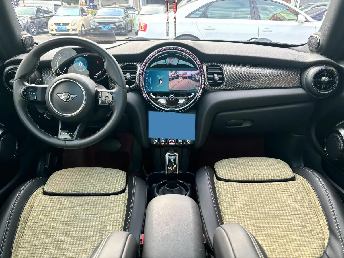 2022 MINI COUNTRYMAN 2.0T 192HP L4 7DCT,autocango,china used car exporter,china ev exporter,chinese used car exporter,chinese used ev exporter