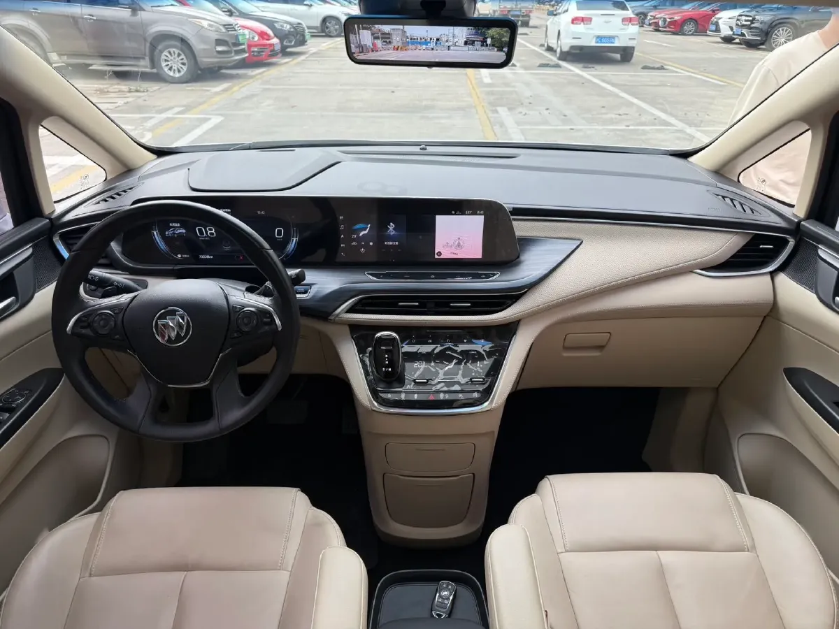 2023 Buick GL8 2.0T 237HP L4 9AT,autocango,china used car exporter,china ev exporter,chinese used car exporter,chinese used ev exporter