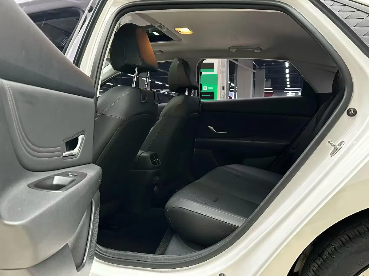 2023 Hyundai Elantra 1.5L 115HP L4 CVT,autocango,china used car exporter,china ev exporter,chinese used car exporter,chinese used ev exporter