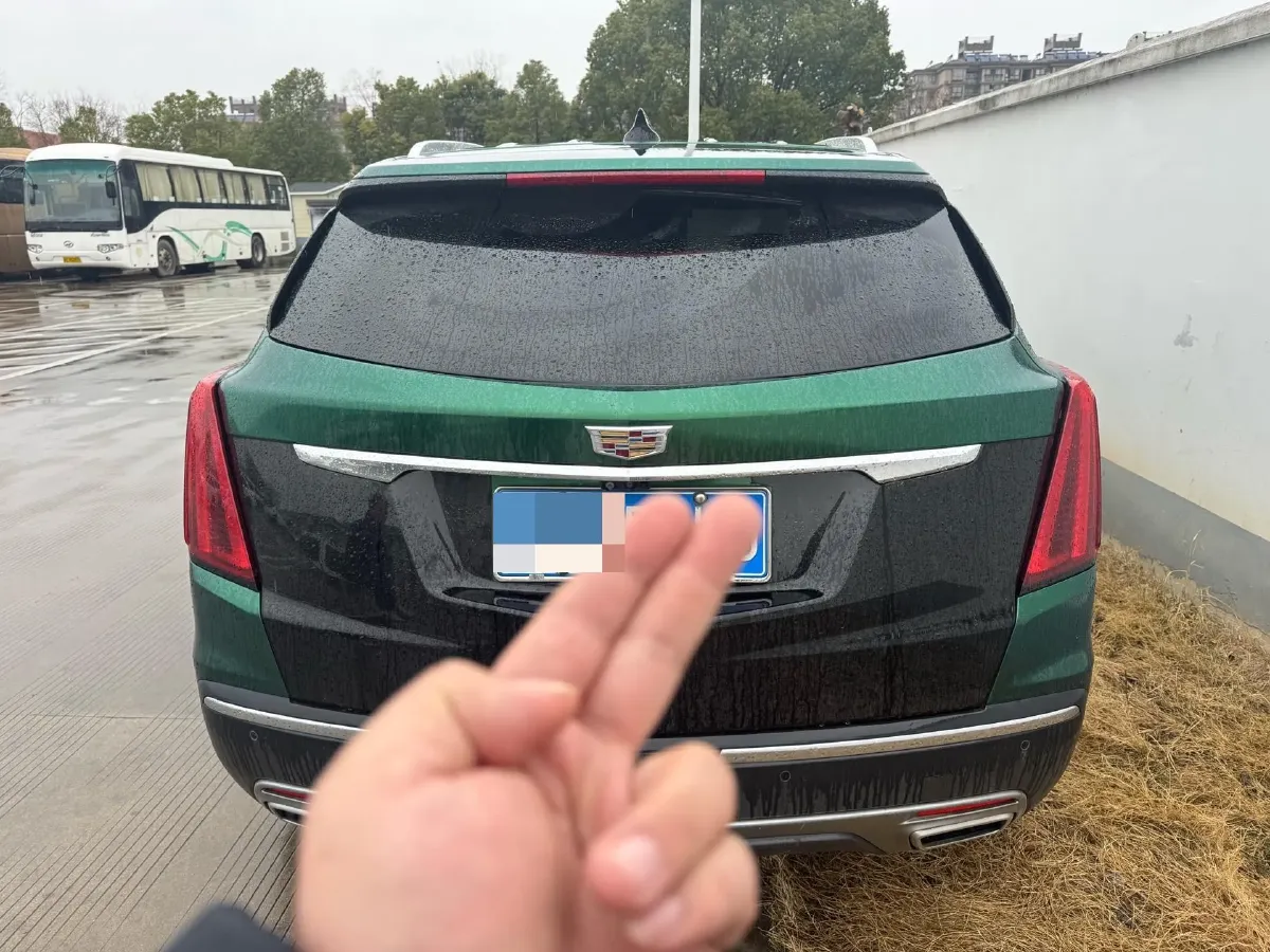 2021 Cadillac XT5 2.0T 237HP L4 9AT,autocango,china used car exporter,china ev exporter,chinese used car exporter,chinese used ev exporter