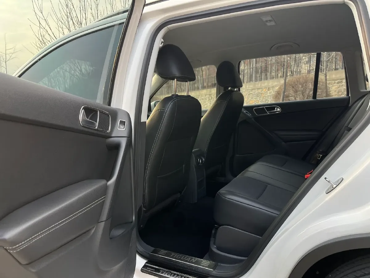 2017 MAXUS T60 2.0T 224HP L4 6AT,autocango,china used car exporter,china ev exporter,chinese used car exporter,chinese used ev exporter