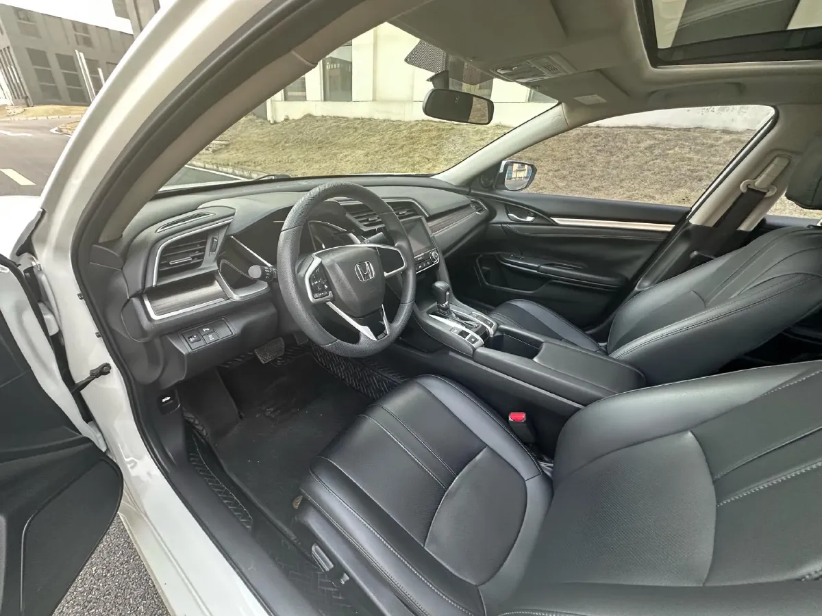 2019 Honda Civic 1.5T 177HP L4 CVT,autocango,china used car exporter,china ev exporter,chinese used car exporter,chinese used ev exporter