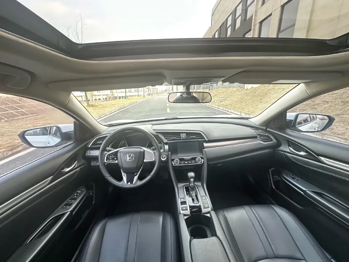 2019 Honda Civic 1.5T 177HP L4 CVT,autocango,china used car exporter,china ev exporter,chinese used car exporter,chinese used ev exporter