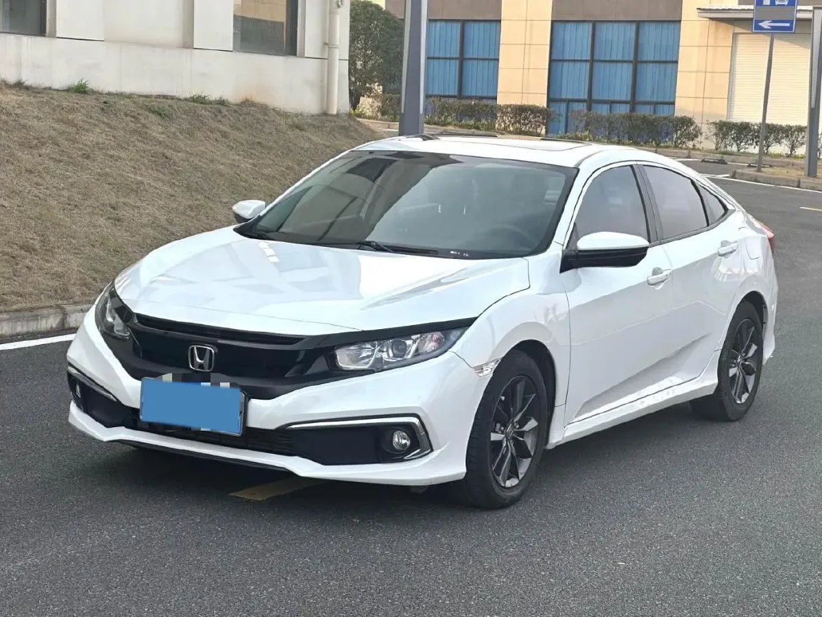 2019 Honda Civic 1.5T 177HP L4 CVT,autocango,china used car exporter,china ev exporter,chinese used car exporter,chinese used ev exporter