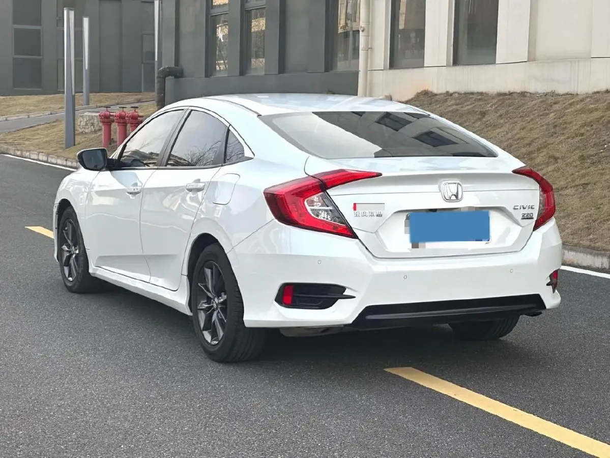 2019 Honda Civic 1.5T 177HP L4 CVT,autocango,china used car exporter,china ev exporter,chinese used car exporter,chinese used ev exporter