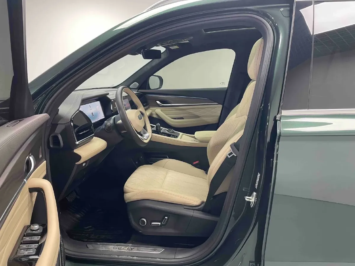 2025 Geely Monjaro 2.0T 238HP L4 8AT,autocango,china used car exporter,china ev exporter,chinese used car exporter,chinese used ev exporter