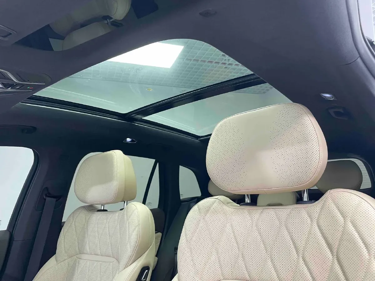 2025 Geely Monjaro 2.0T 238HP L4 8AT,autocango,china used car exporter,china ev exporter,chinese used car exporter,chinese used ev exporter