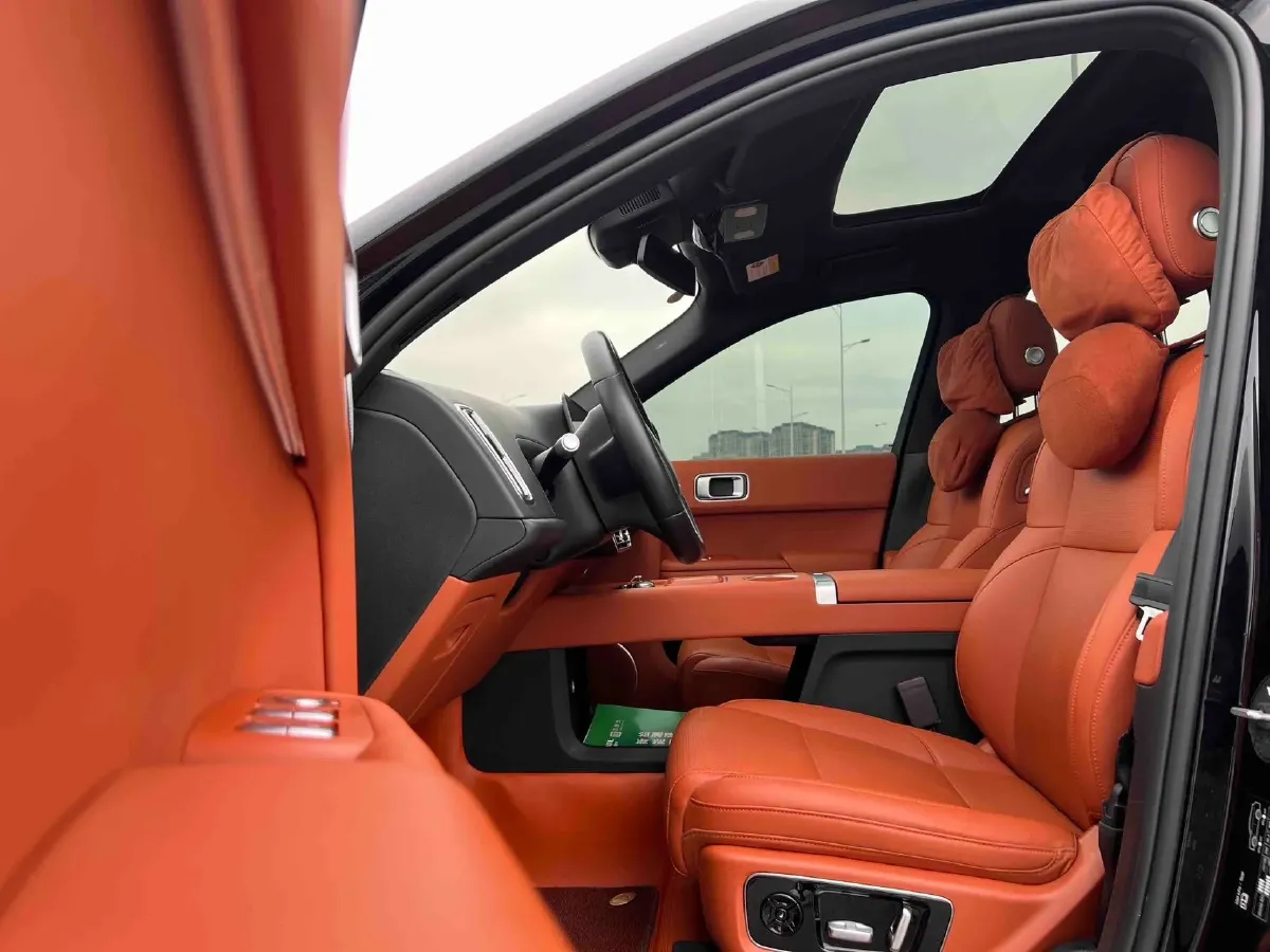 2023 Li L9 Range Extended 154HP REEV 42.6KWH,autocango,china used car exporter,china ev exporter,chinese used car exporter,chinese used ev exporter