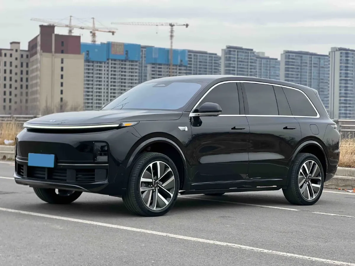 2023 Li L9 Range Extended 154HP REEV 42.6KWH,autocango,china used car exporter,china ev exporter,chinese used car exporter,chinese used ev exporter