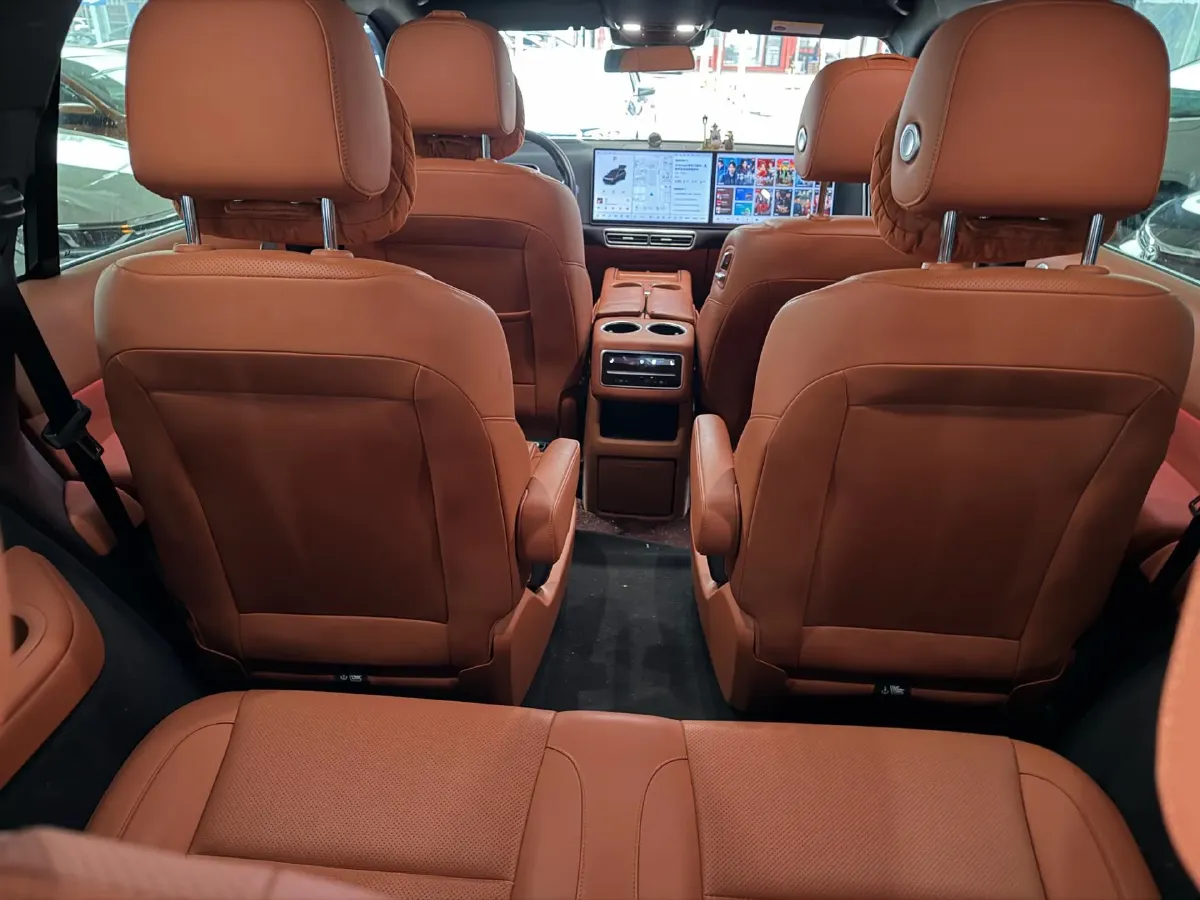 2023 Li L8 Range Extended 154HP REEV 40.9KWH,autocango,china used car exporter,china ev exporter,chinese used car exporter,chinese used ev exporter