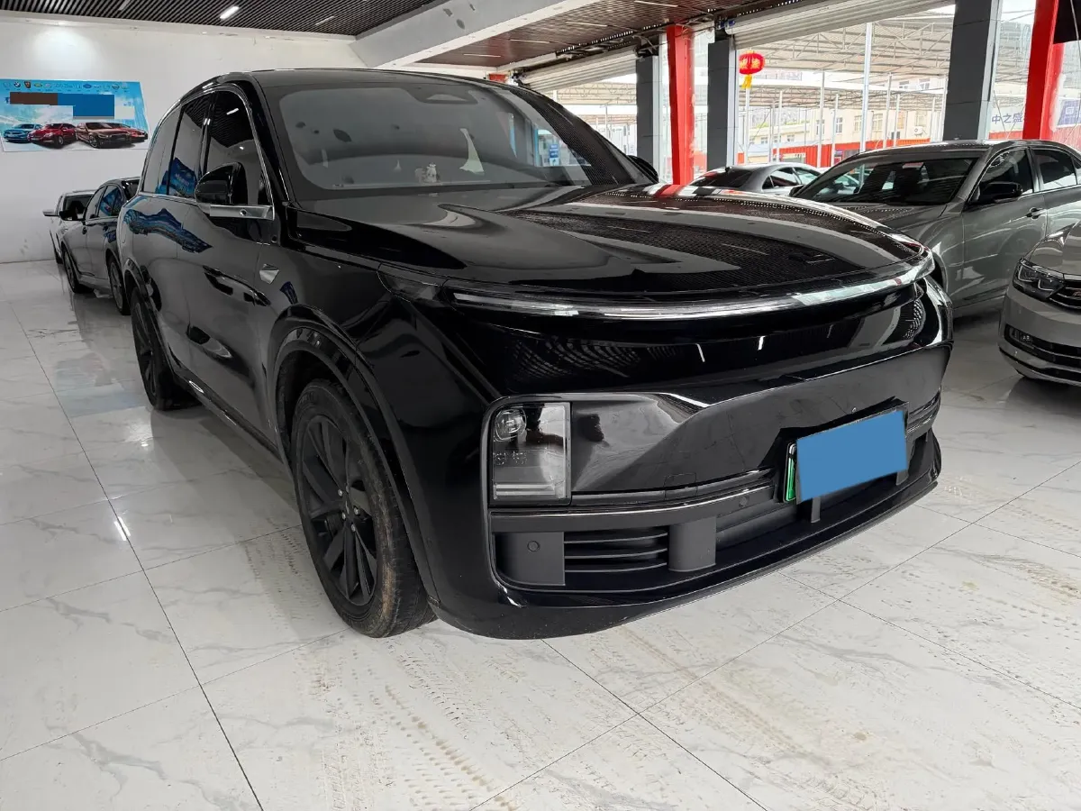 2023 Li L8 Range Extended 154HP REEV 40.9KWH,autocango,china used car exporter,china ev exporter,chinese used car exporter,chinese used ev exporter