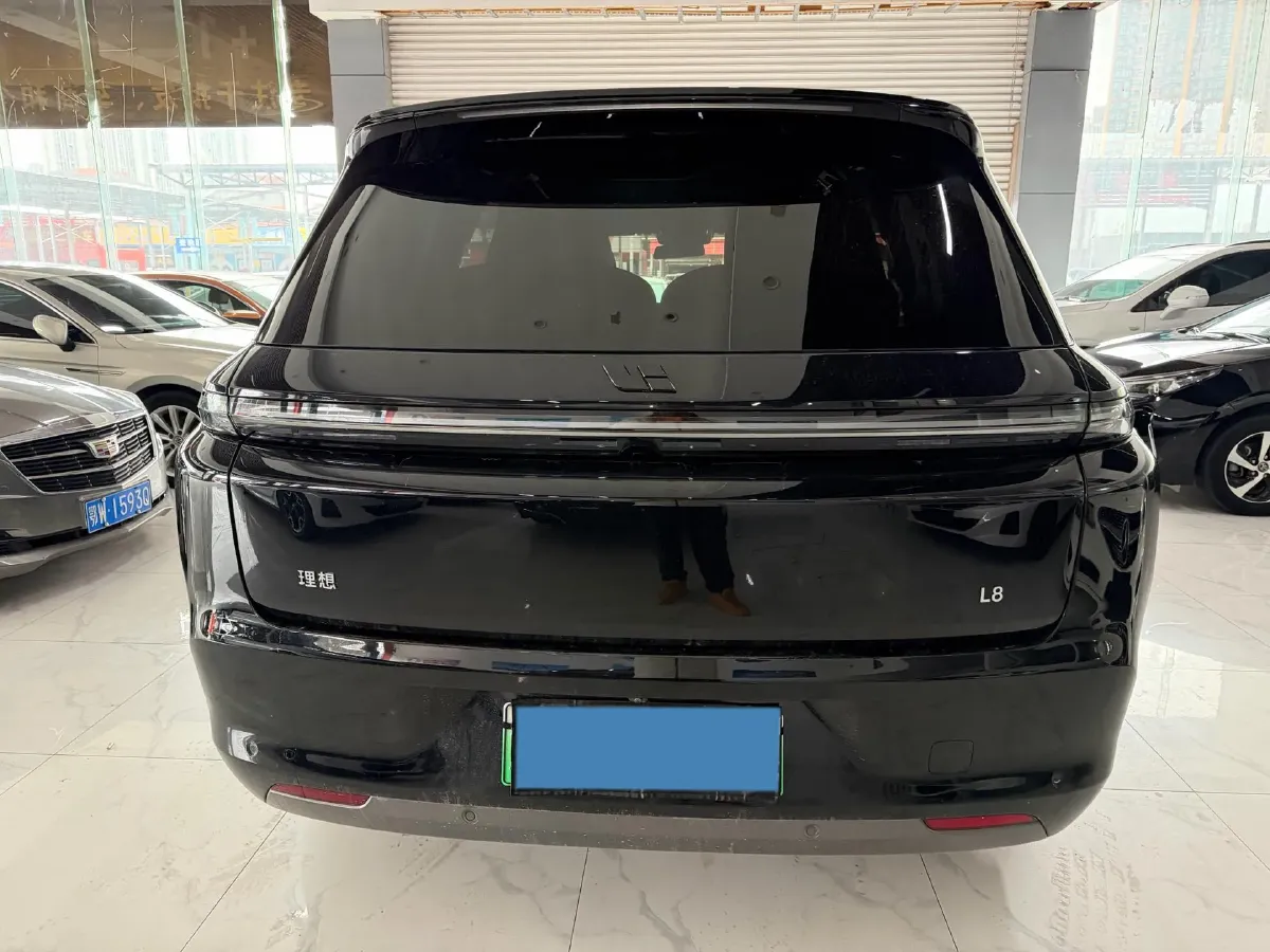 2023 Li L8 Range Extended 154HP REEV 40.9KWH,autocango,china used car exporter,china ev exporter,chinese used car exporter,chinese used ev exporter