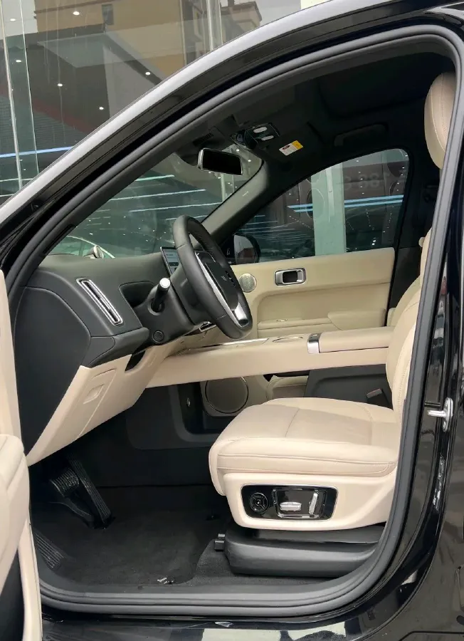 2024 Li L9 Range Extended 154HP REEV 52.3KWH,autocango,china used car exporter,china ev exporter,chinese used car exporter,chinese used ev exporter