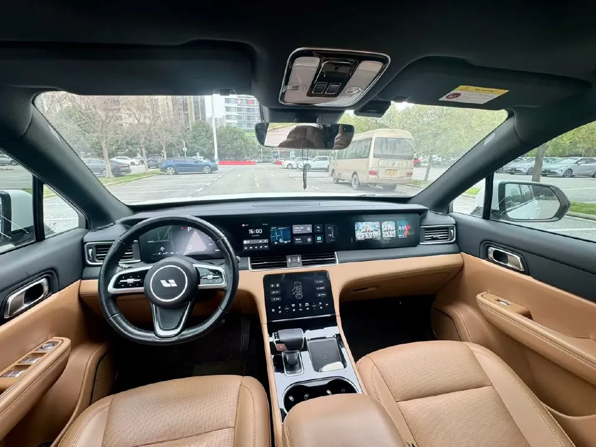 2021 Li ONE Range Extended 131HP REEV 40.5KWH,autocango,china used car exporter,china ev exporter,chinese used car exporter,chinese used ev exporter